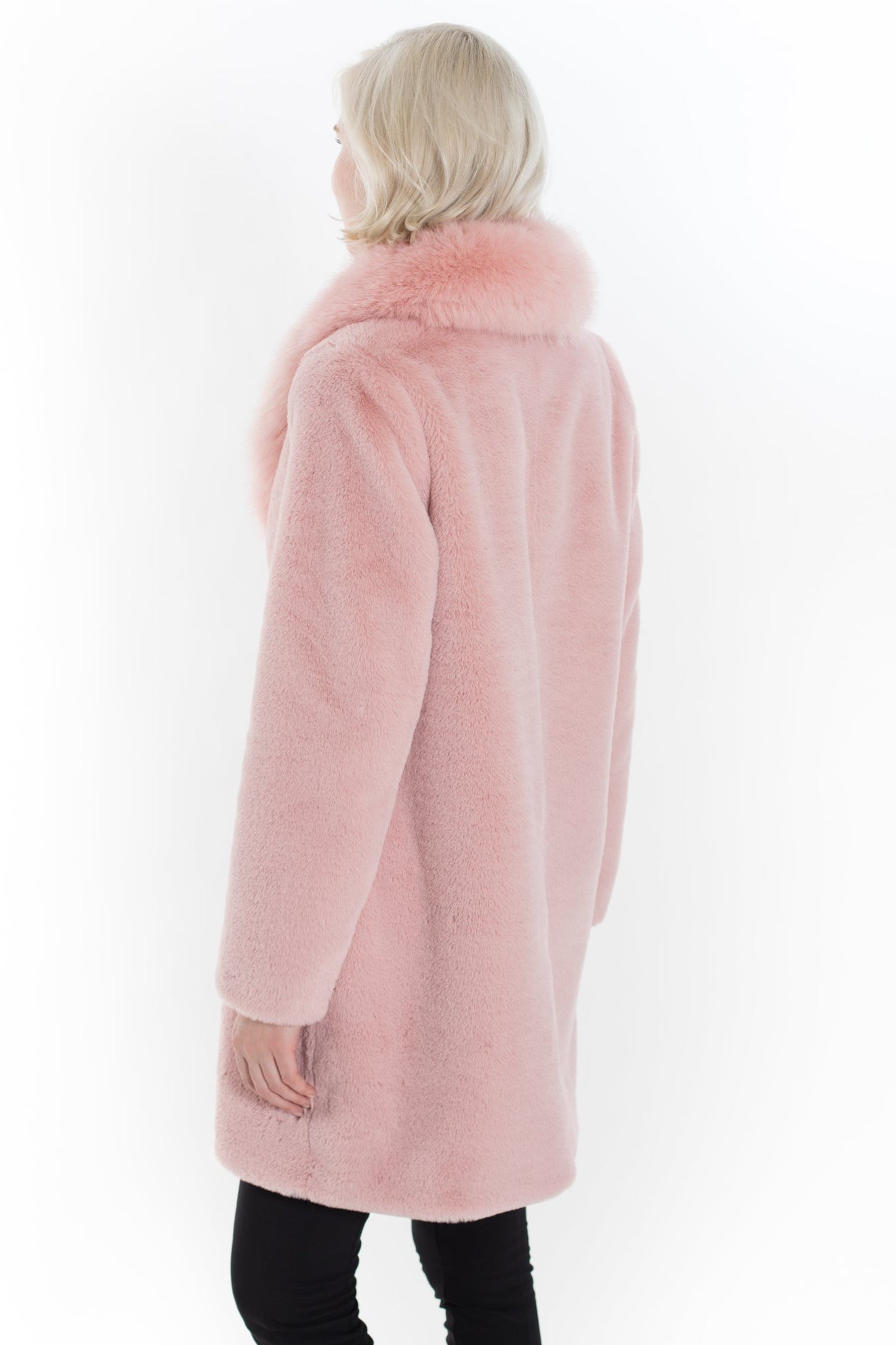 RINGWOOD - Long Faux Fur Coat with Oversized Collar
