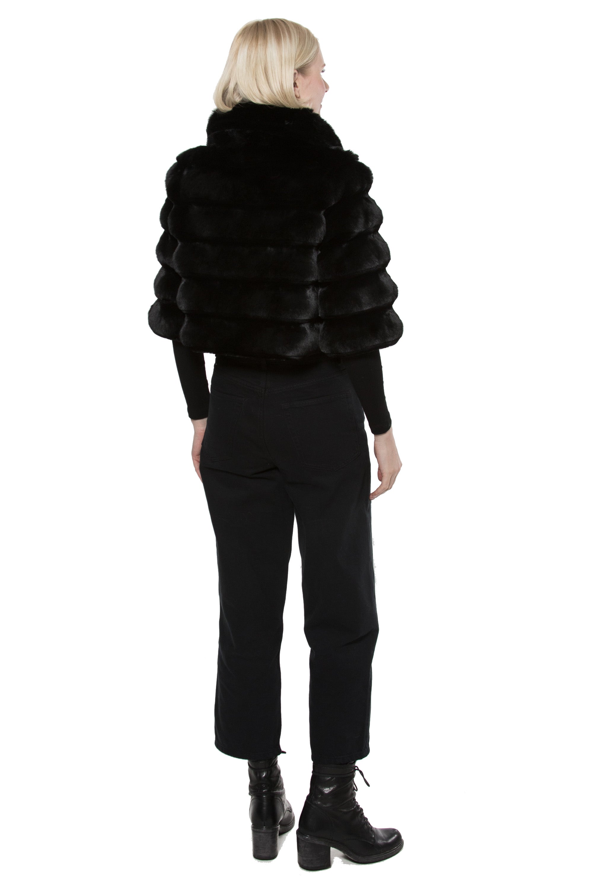ULAN - Channel Quilted Short Jacket