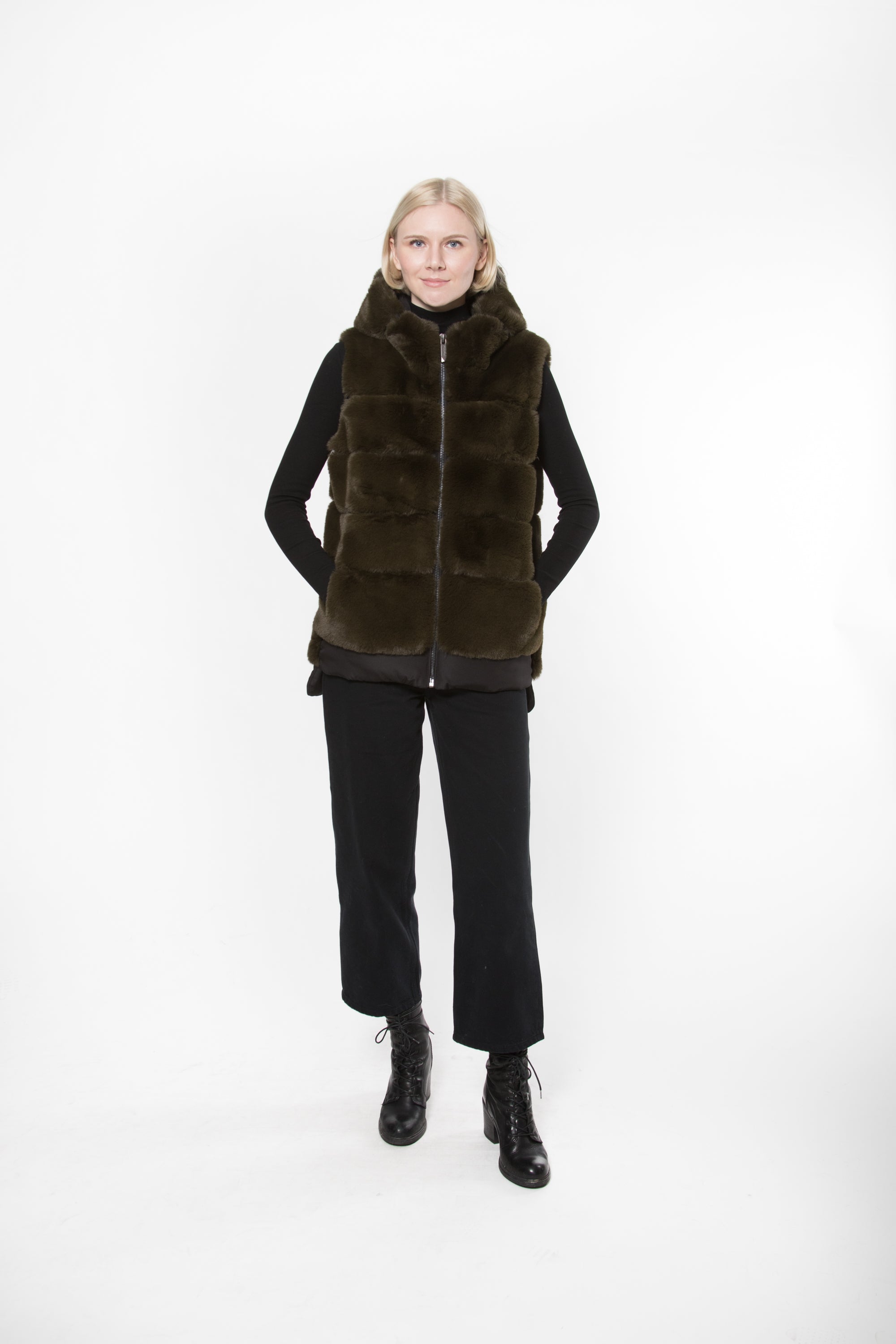 BERGEN - Faux-Fur Hooded High-Low Vest