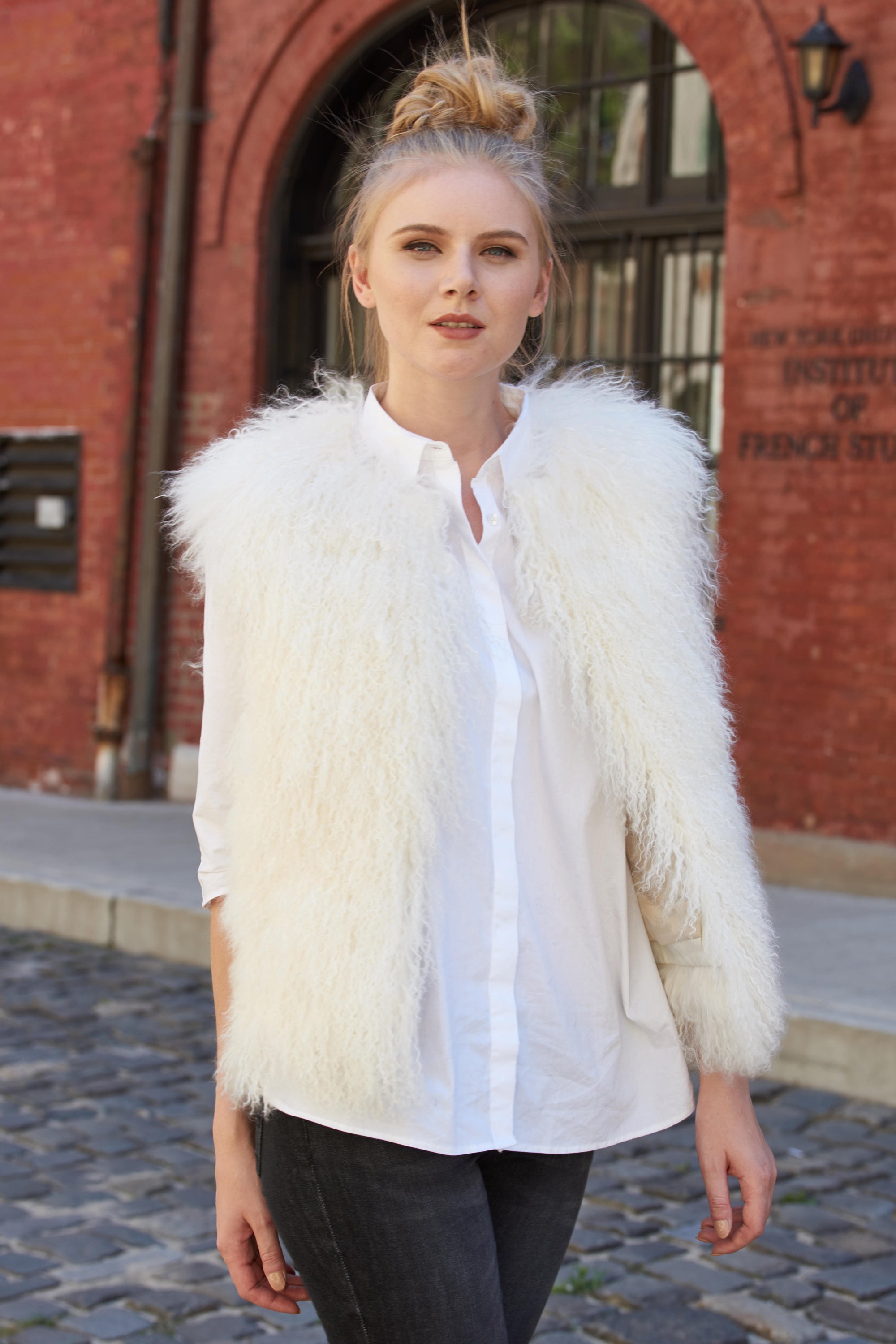 MONTROSE - Tibetan Short Lamb Vest