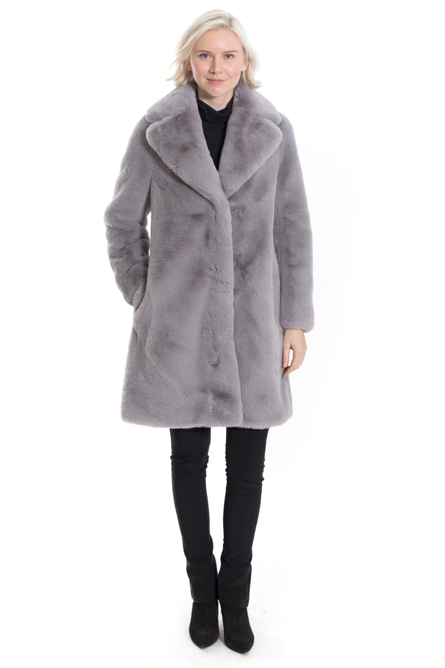 CALGARY - Long Plush Faux Fur Coat