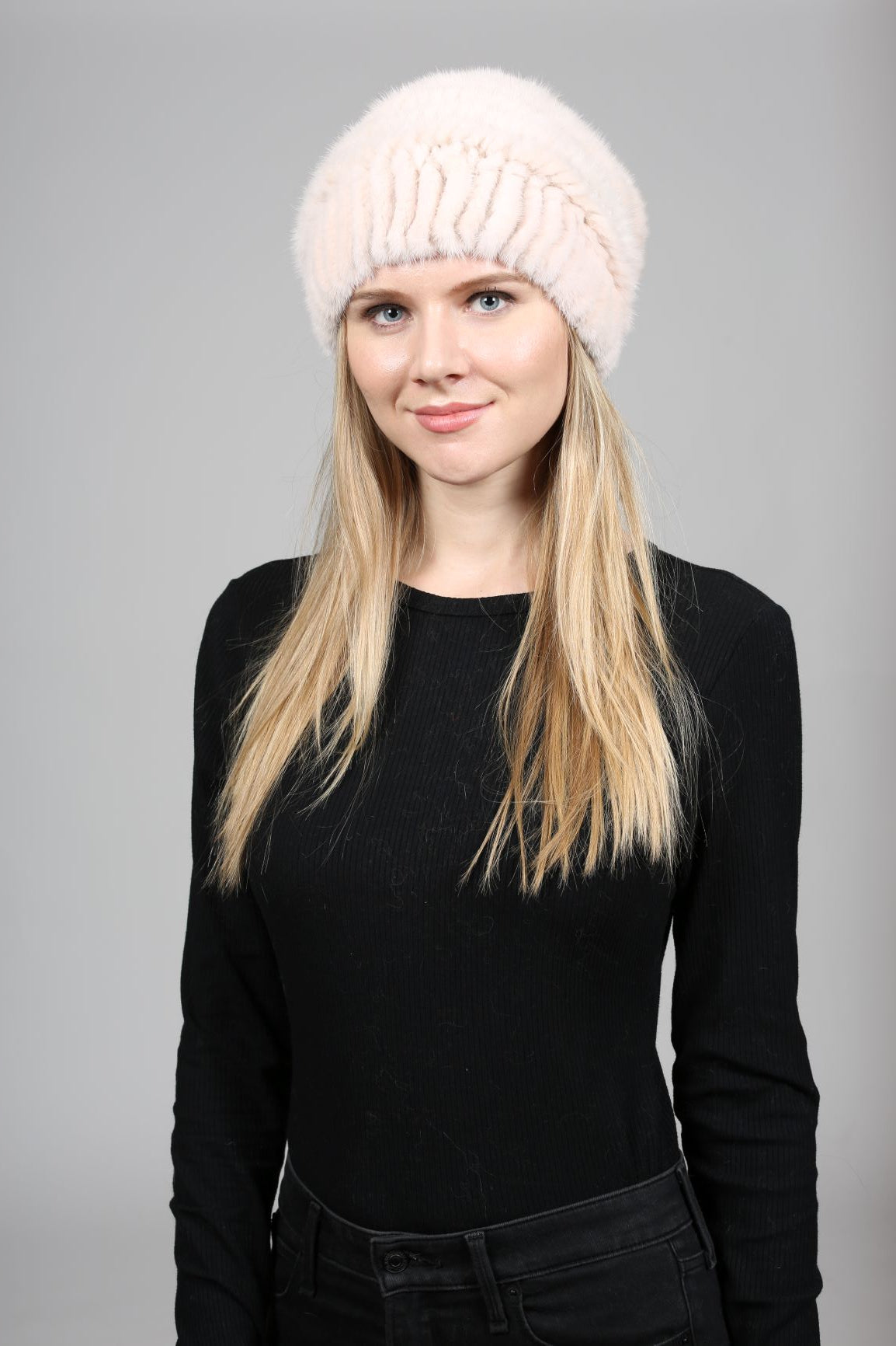 RIDDER - Knitted Mink Beanie with Brim
