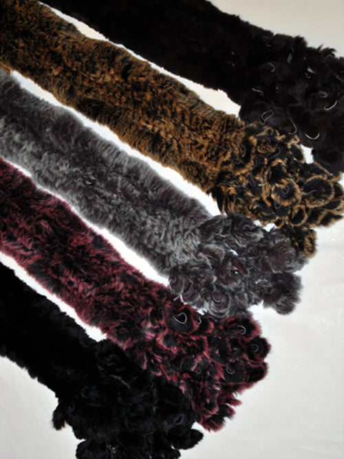 ALBURY - Knitted Rex Scarf with Rex Loop Detail