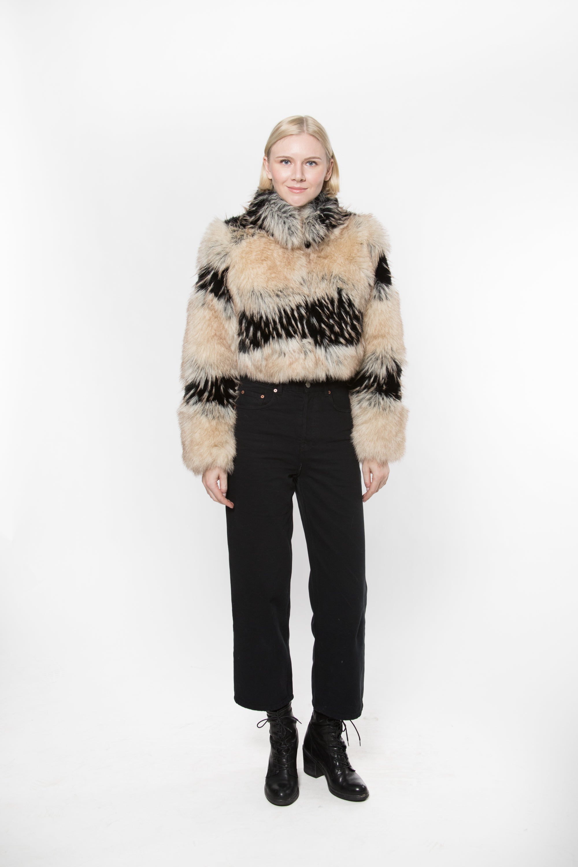 ROMMY - Faux Fur Crop Jacket