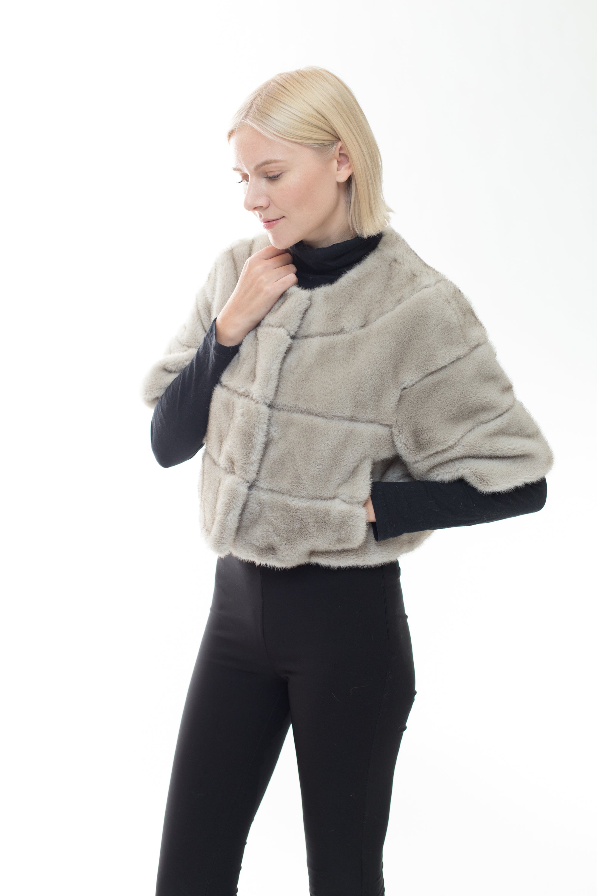 CRESKILL - Short Sleeved Bolero