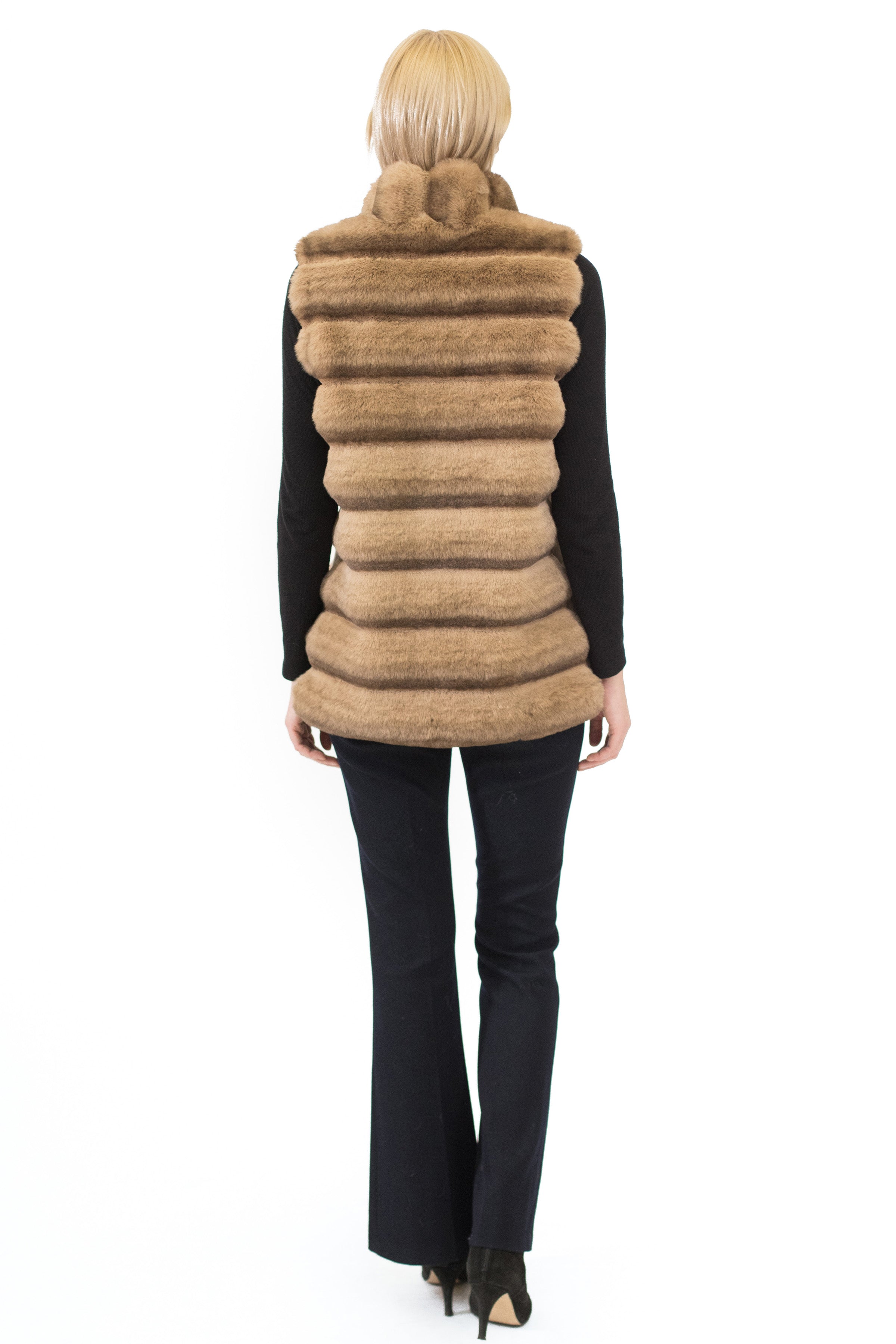 ÉLODIE - Bevel Faux Fur Puffer Vest