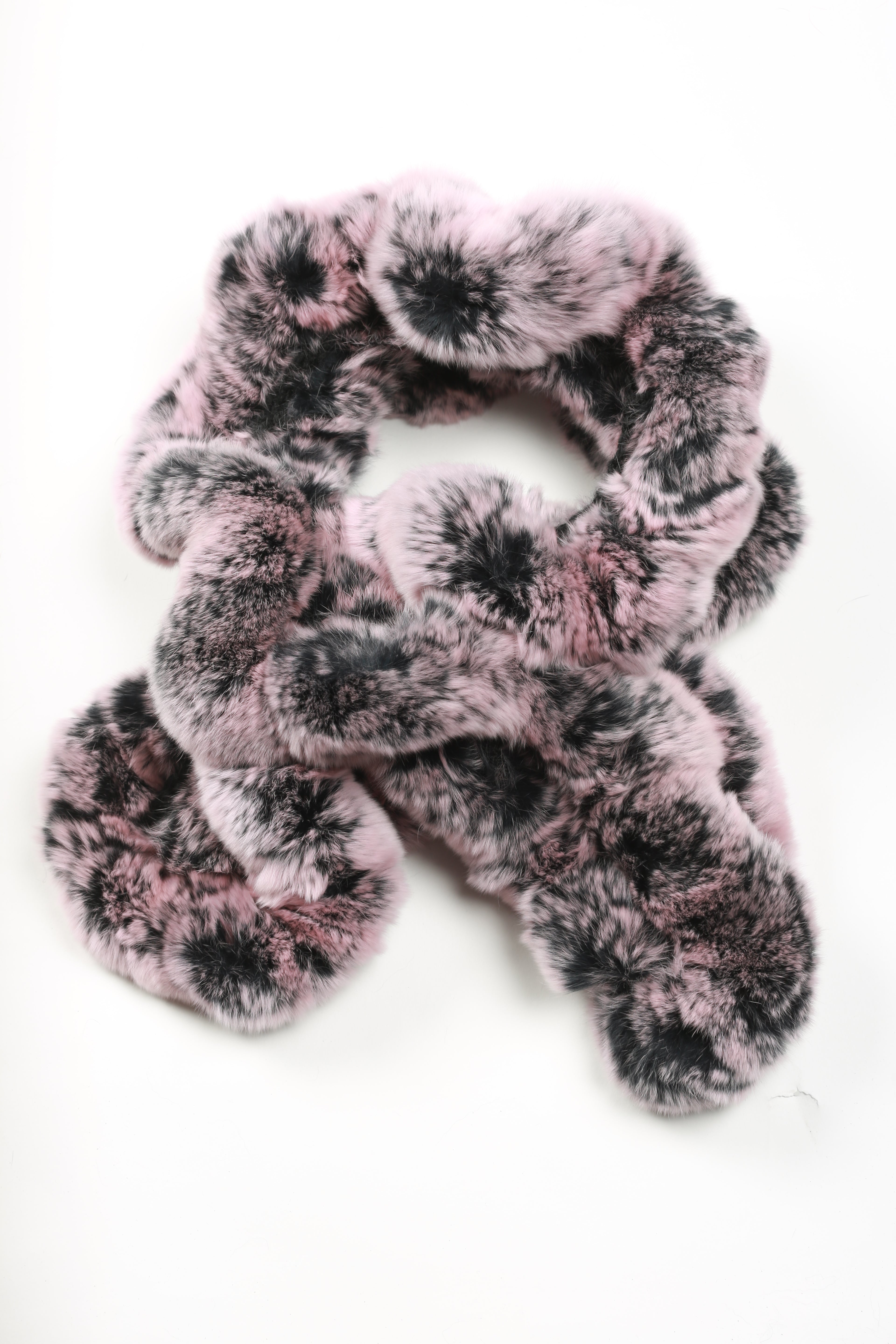 OTTAWA - Short Rex Rabbit Scarf with Ruffles