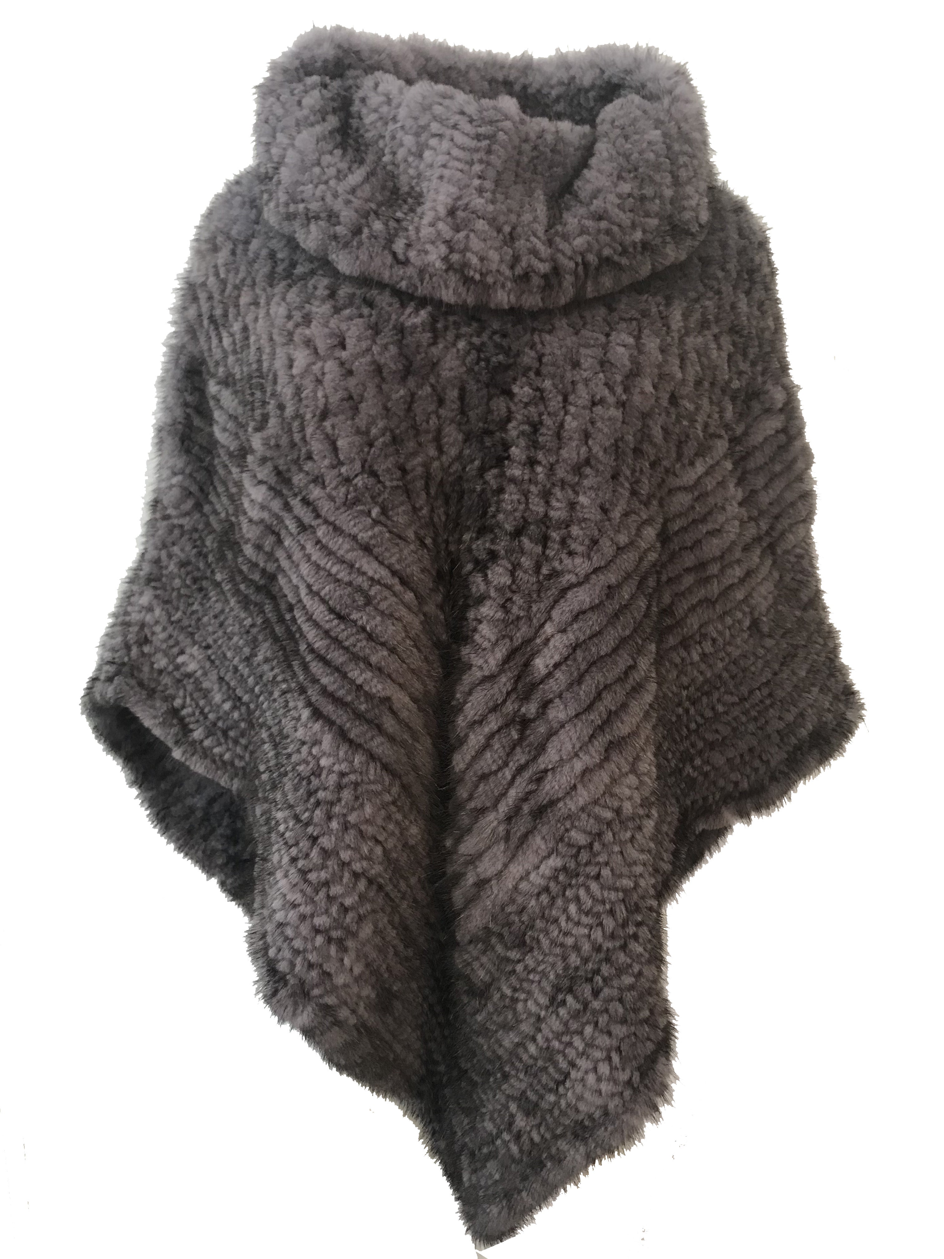 JULIEN - Knitted mink poncho