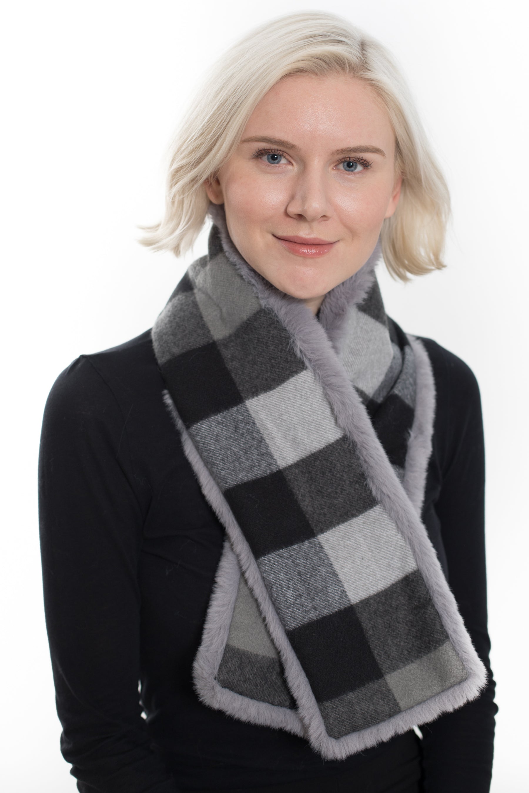 LAMBERTVILLE - Reversible Cashmere and Faux Fur Scarf