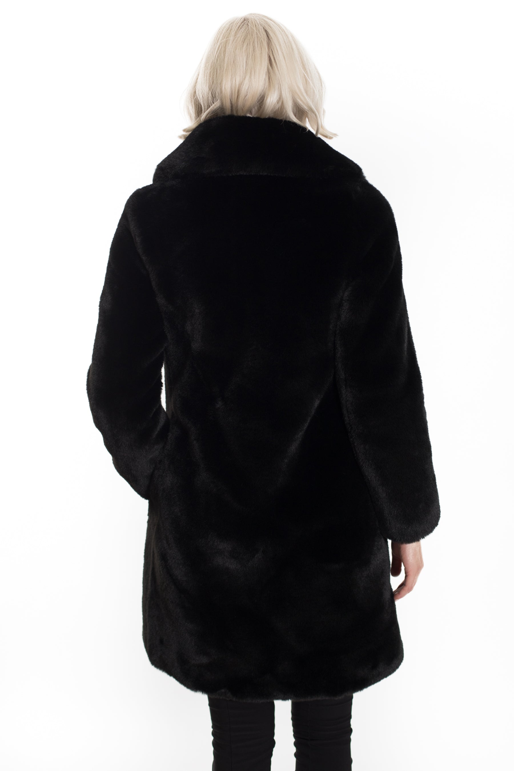 CALGARY - Long Plush Faux Fur Coat