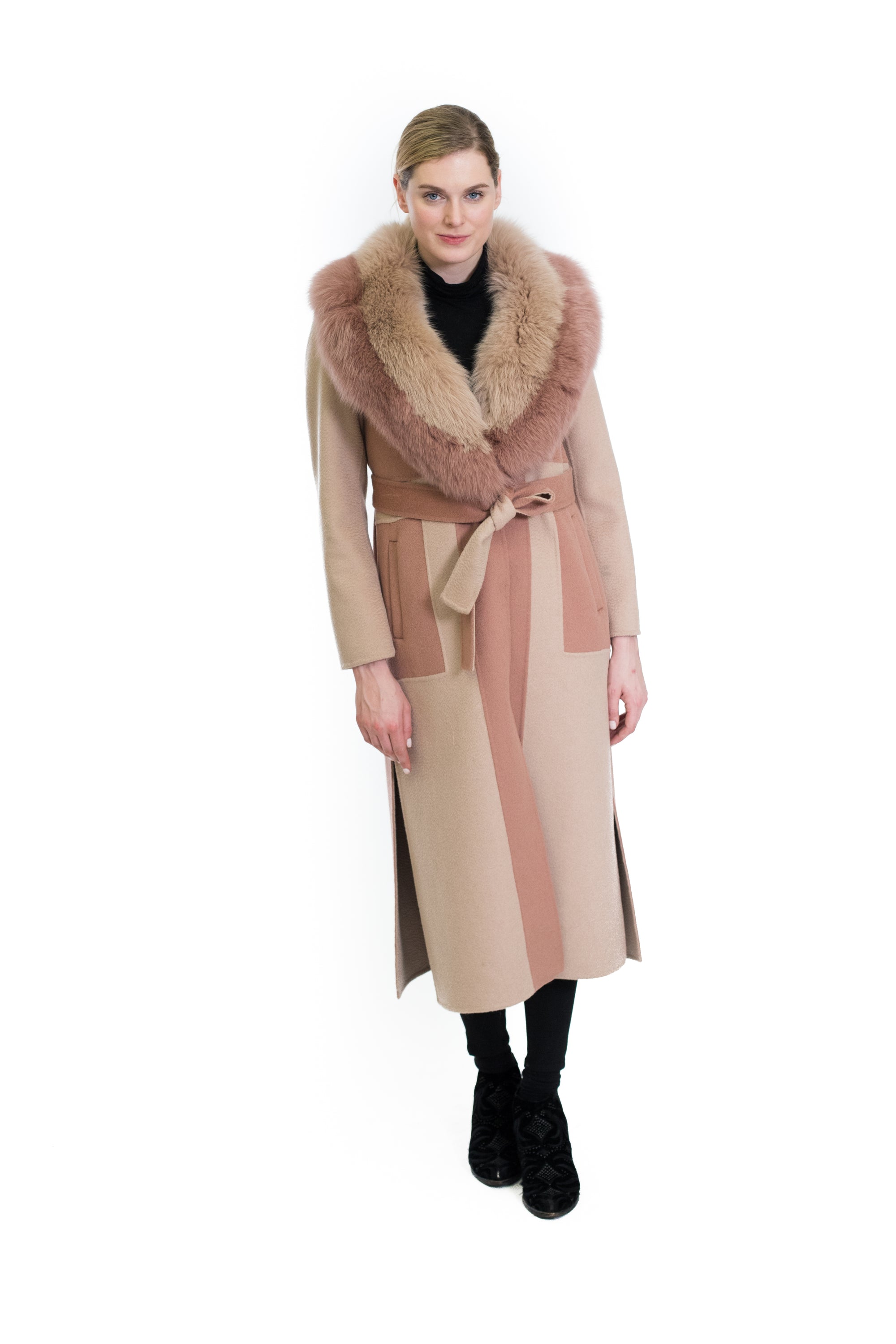 Cashmere coat with fox fur outlet collar