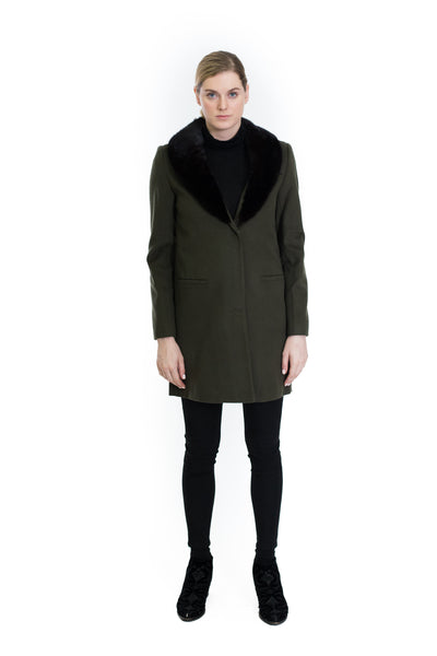 Cashmere Coat with Mink Collar