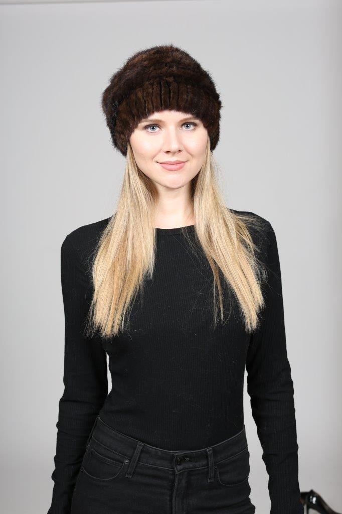 RIDDER - Knitted Mink Beanie with Brim