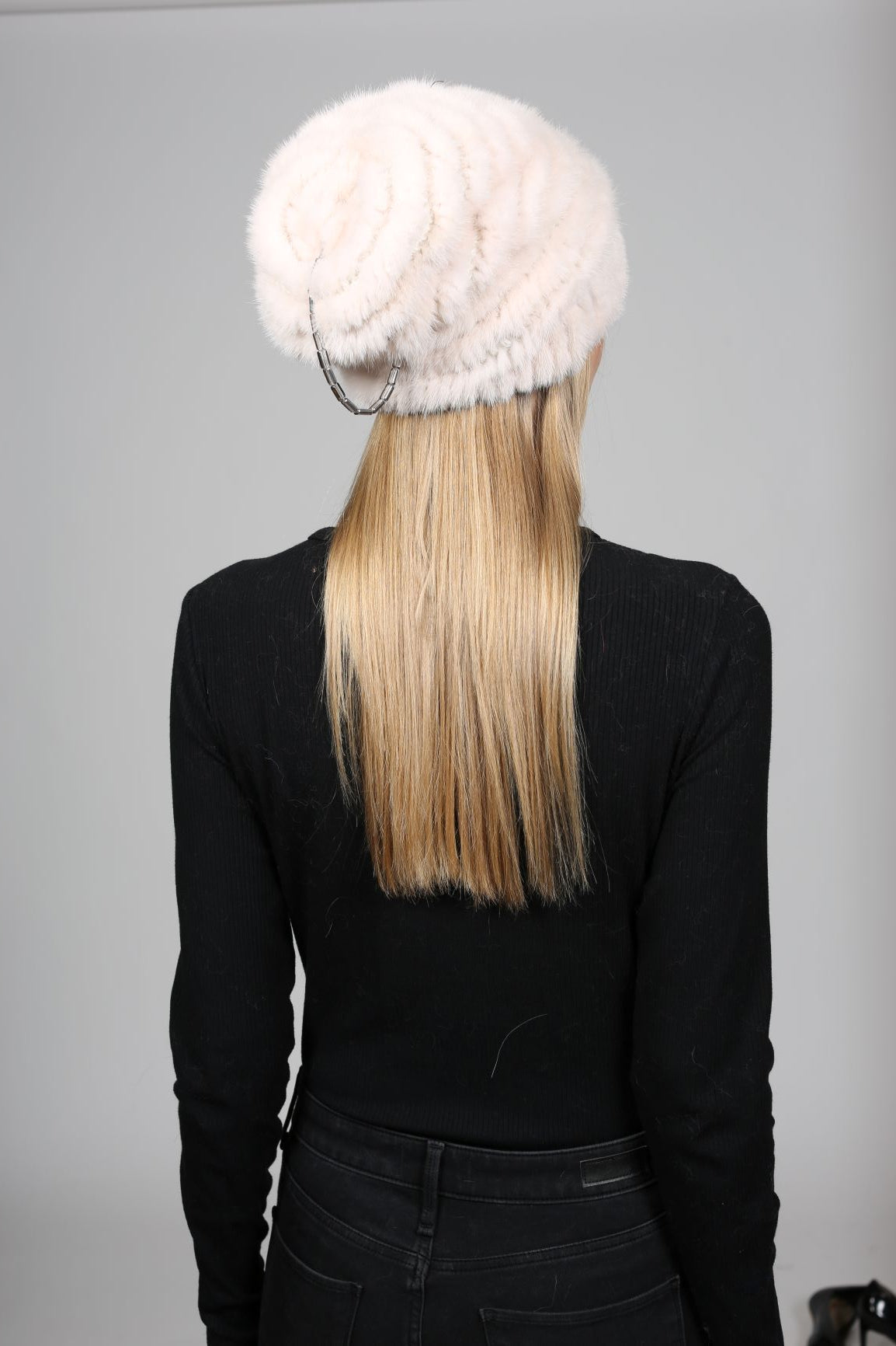 RIDDER - Knitted Mink Beanie with Brim