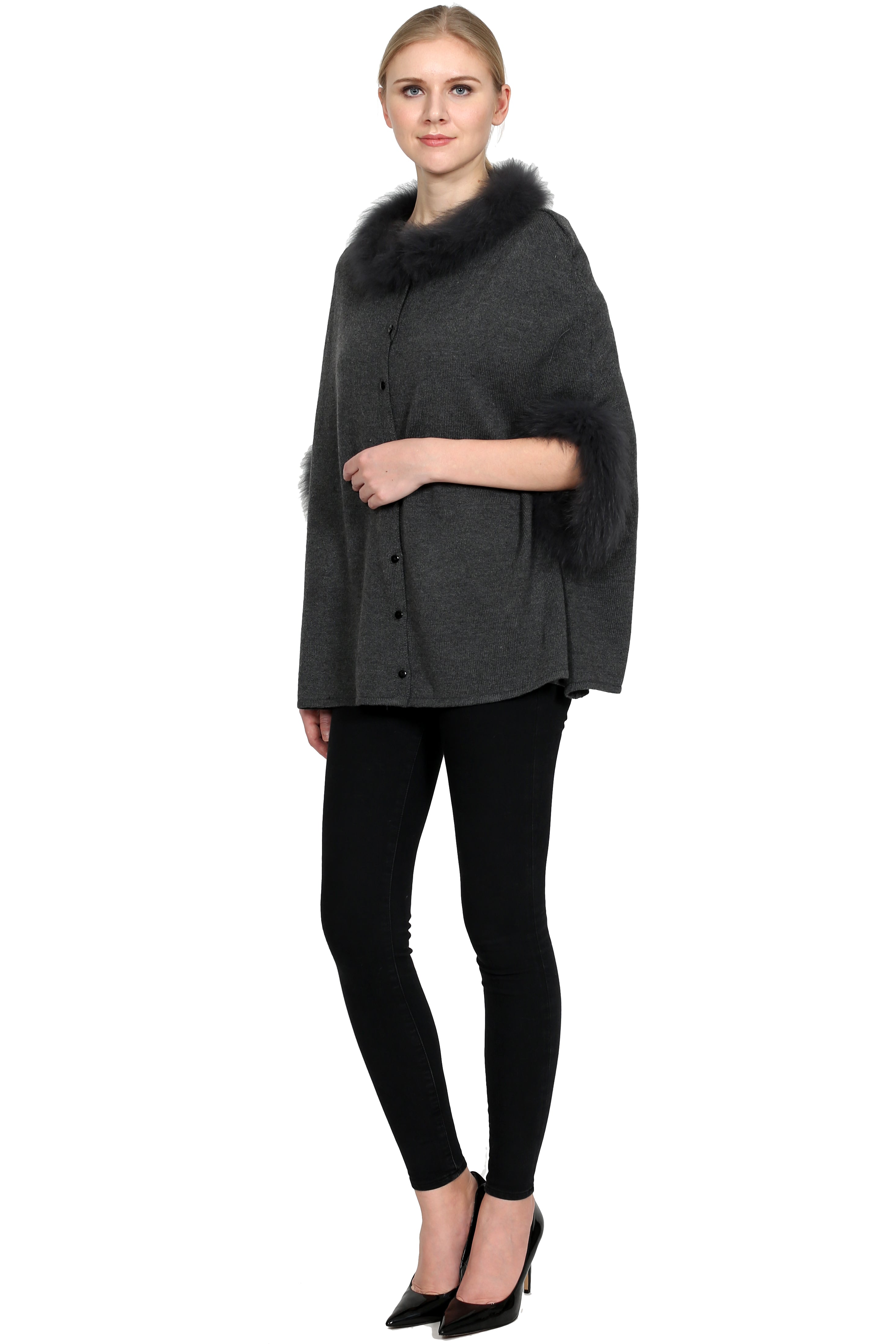 MIRABEL - Lightweight Poncho with Fox Fur