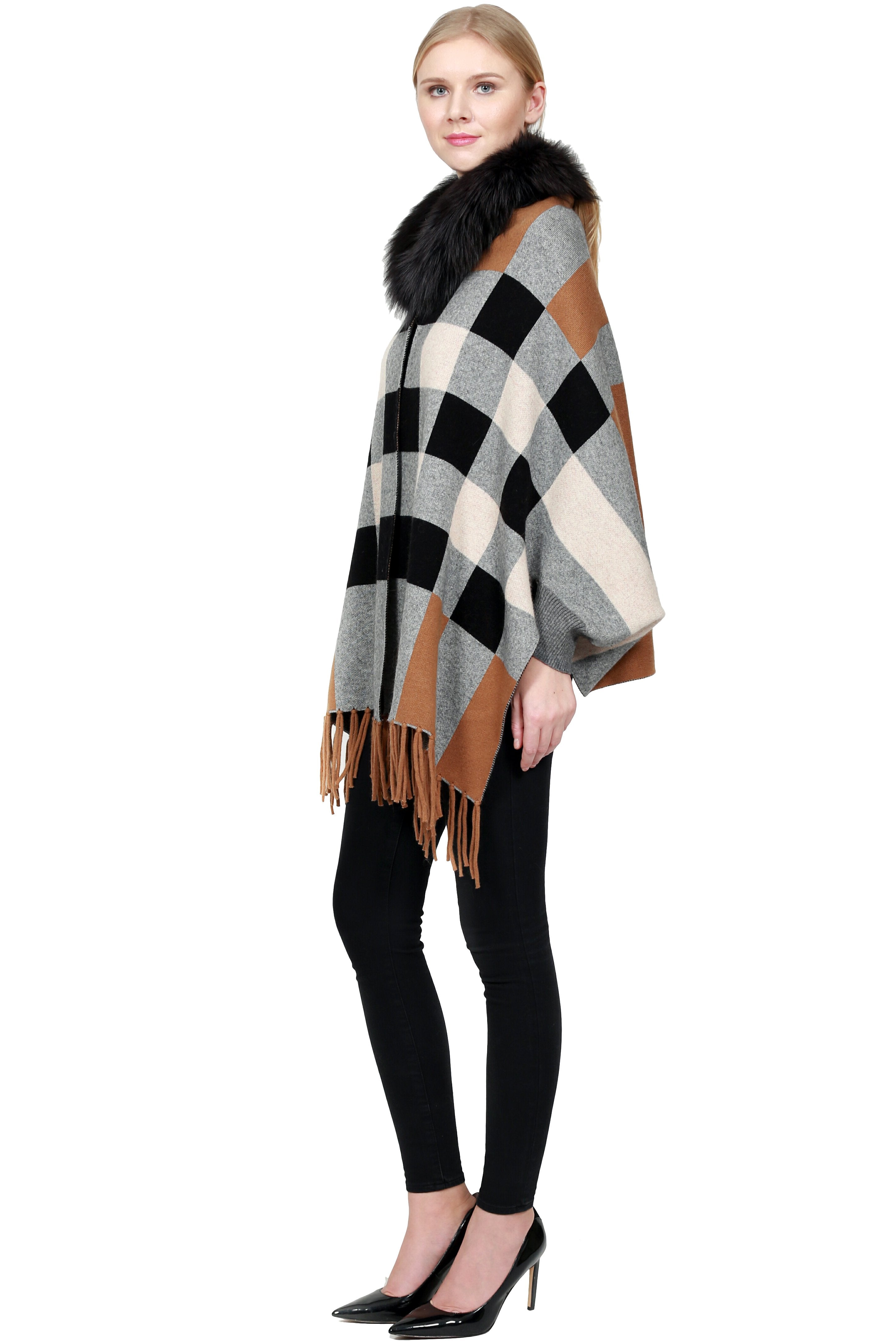 ADARE - Checkered Cape with Fringes